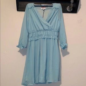 Andree by Unit Seafoam Green Long-Sleeve Dress